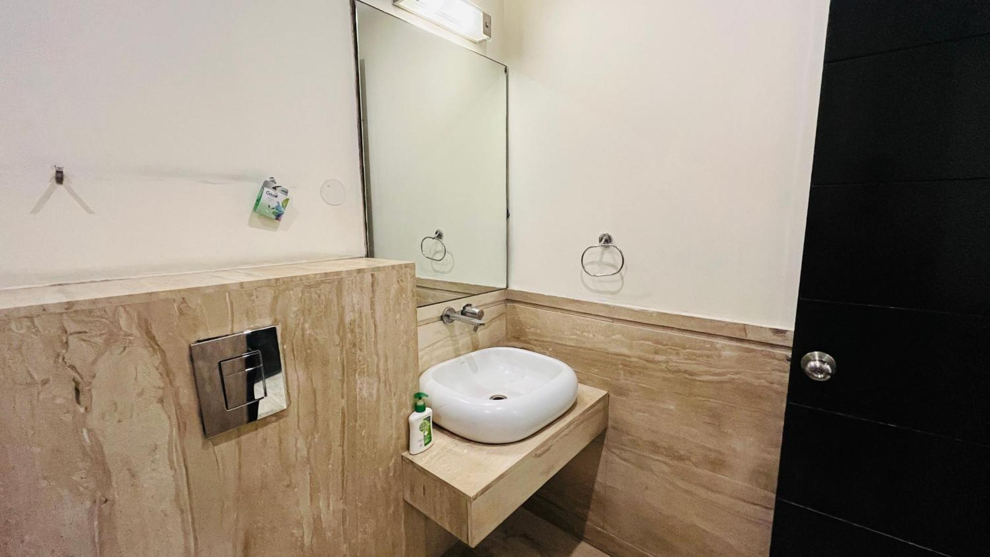 Hotel The South Manor Residency Near Aiims Hospital