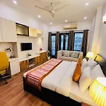 The South Manor Residency Near Aiims Hospital New Delhi