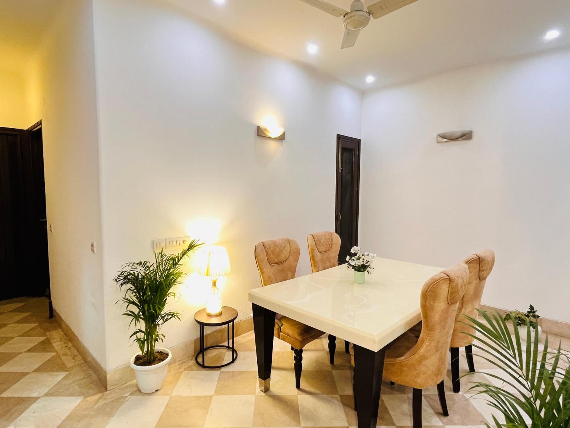 The South Manor Residency Near Aiims Hospital
