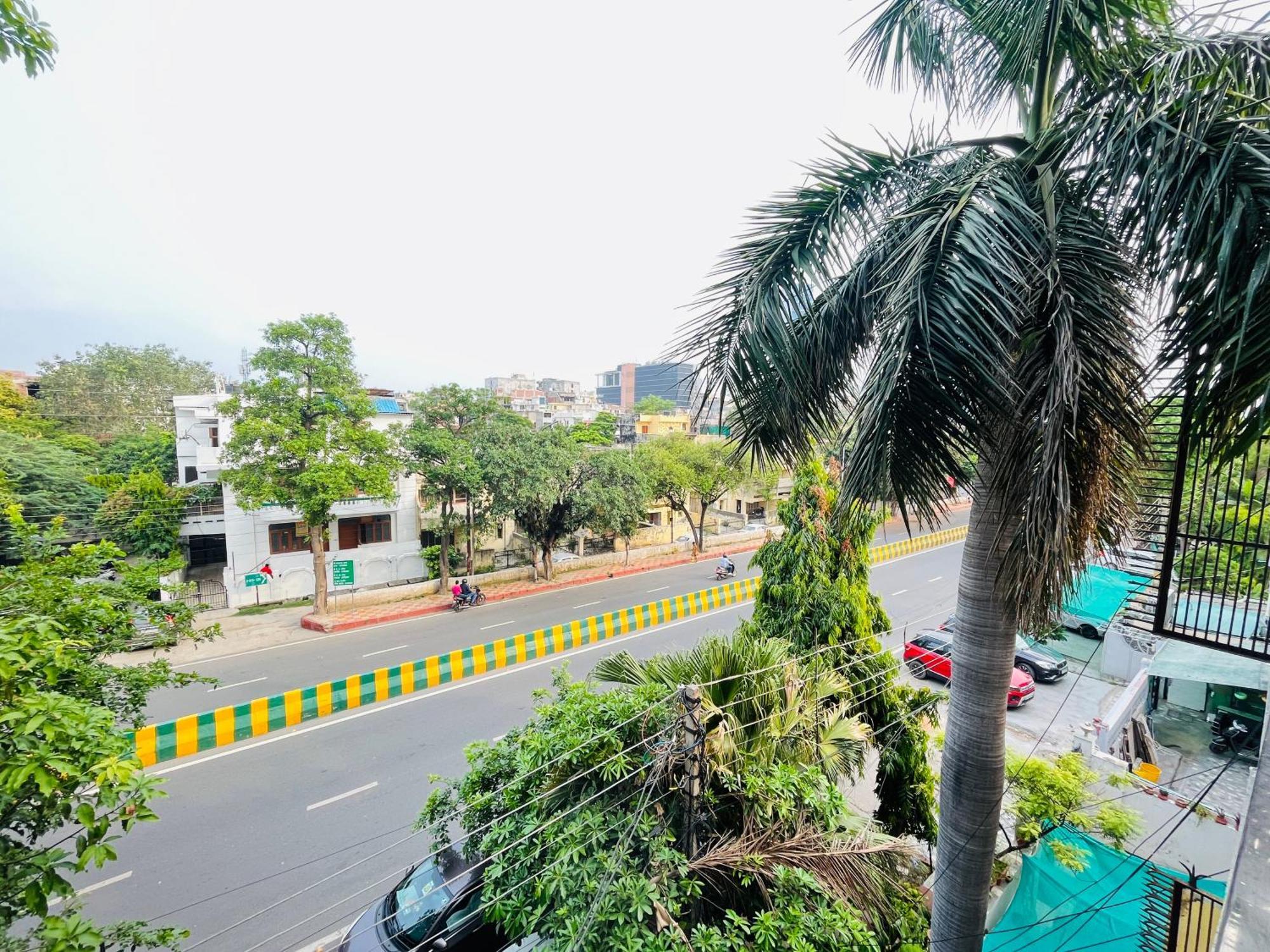 The South Manor Residency Near Aiims Hospital New Delhi